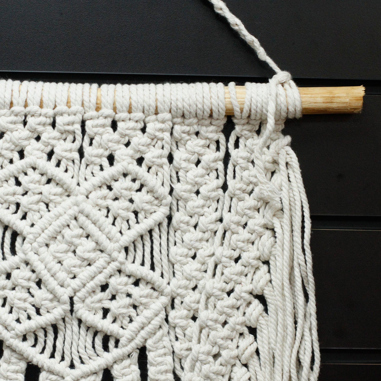 Tapisserie en macramé - Surabondance