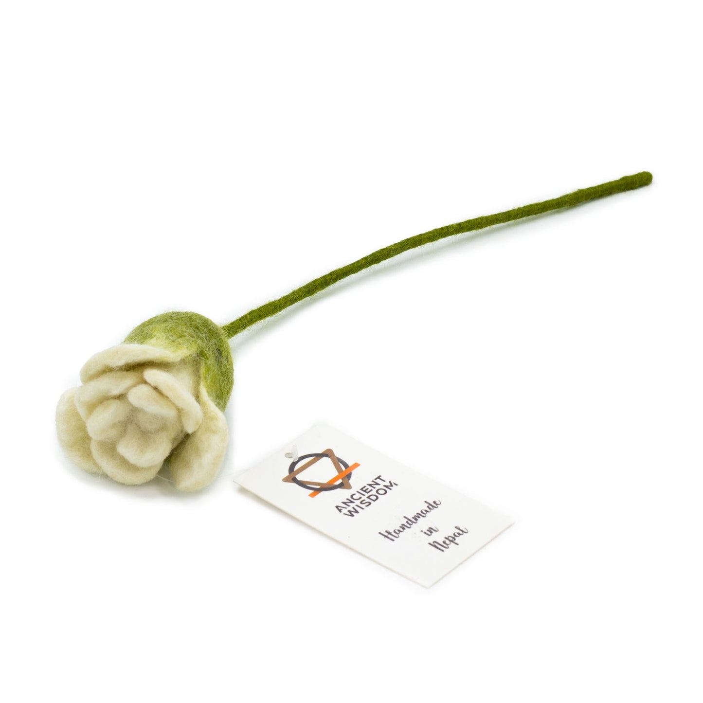 Fleurs en feutre - Roses blanches