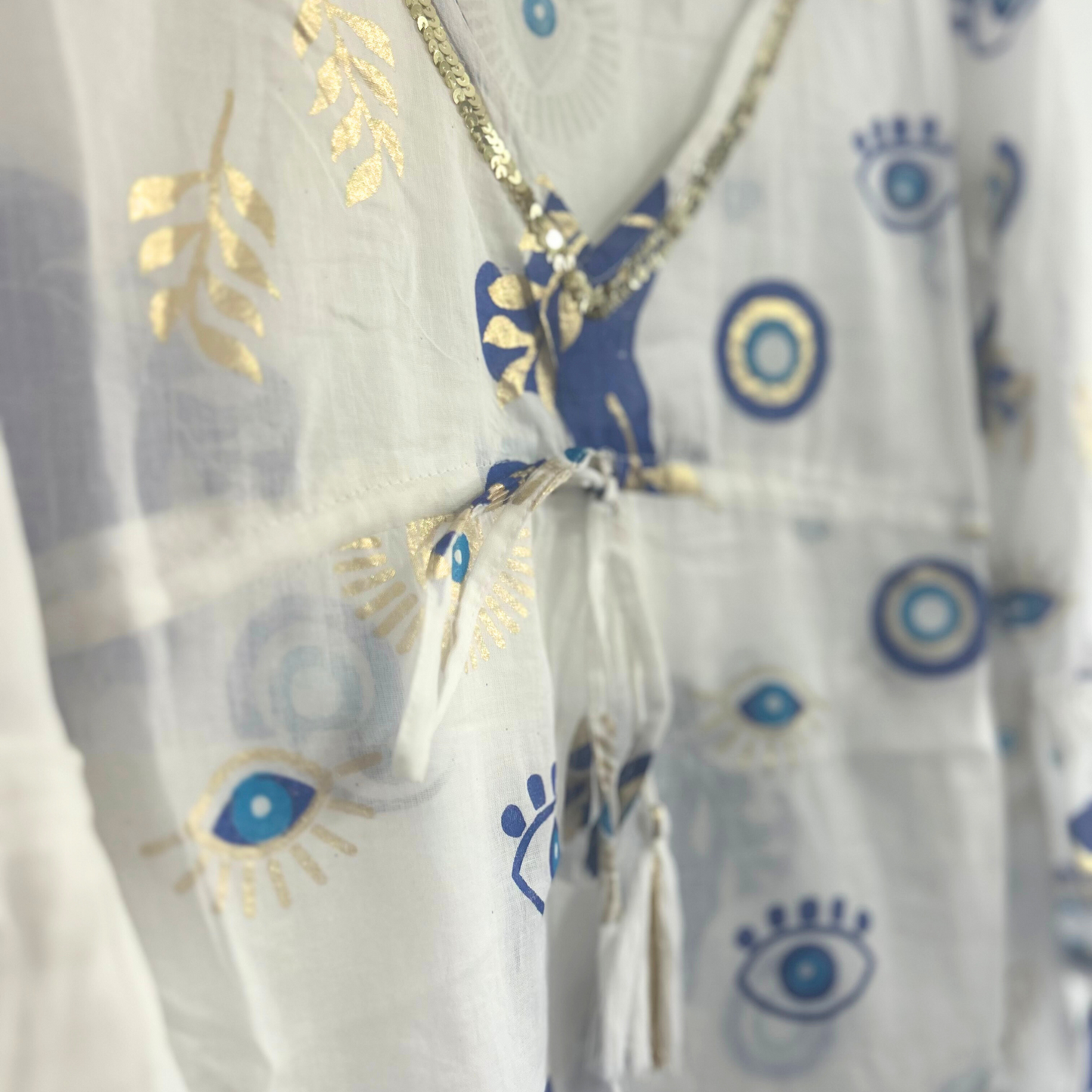 (ML) Collection Nomad Sari - Robe - Motif Mauvais Œil Blanc, Bleu et Or