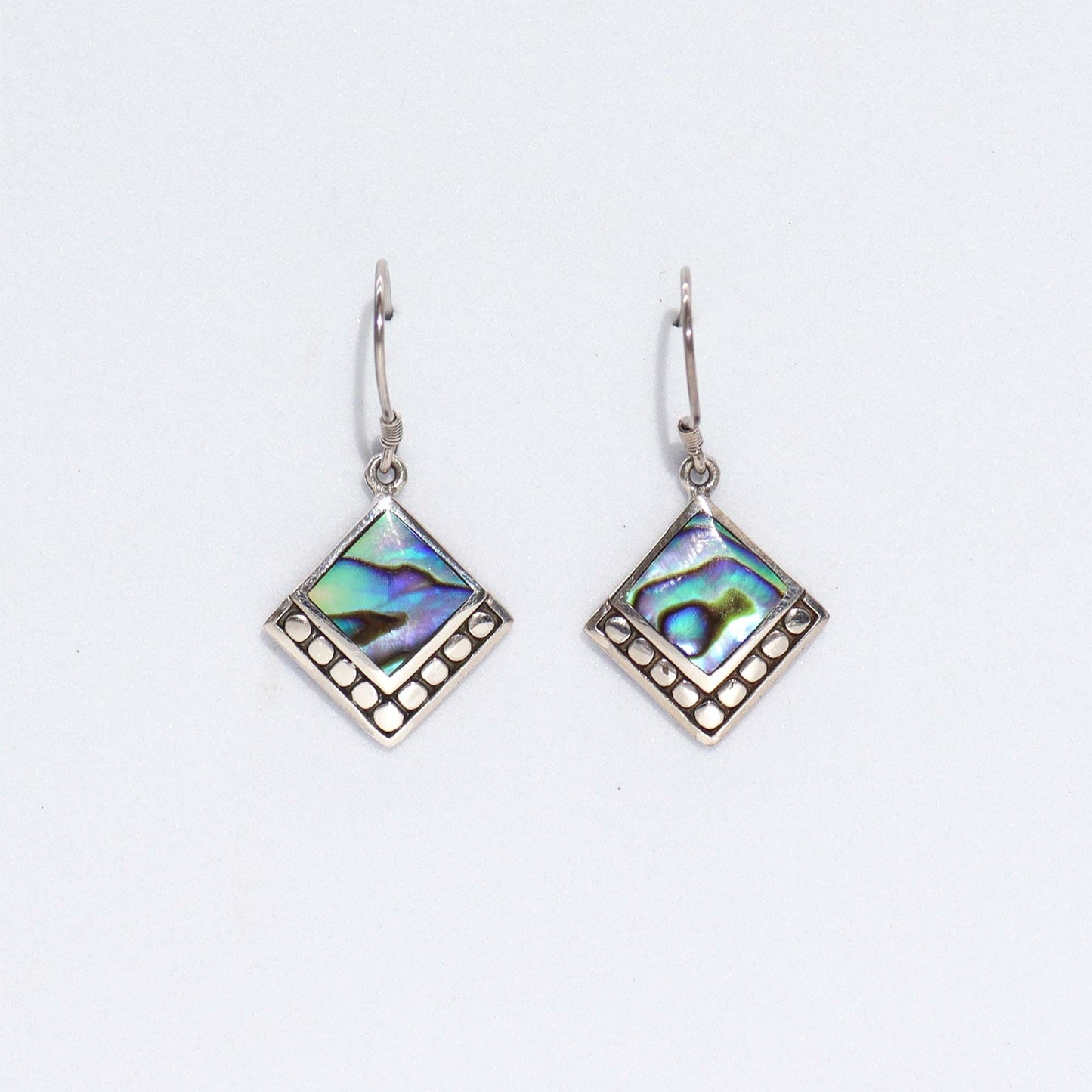Boucles d'oreilles coquillage et argent - Carré à pois - Abalone