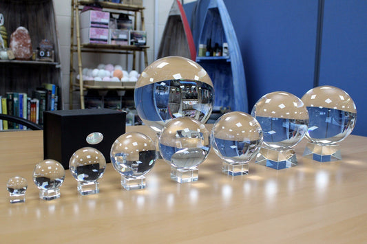 Boule de cristal avec support 50 mm