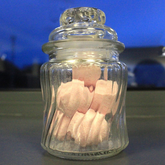 Pot de bonbons avec des lignes tourbillonnantes