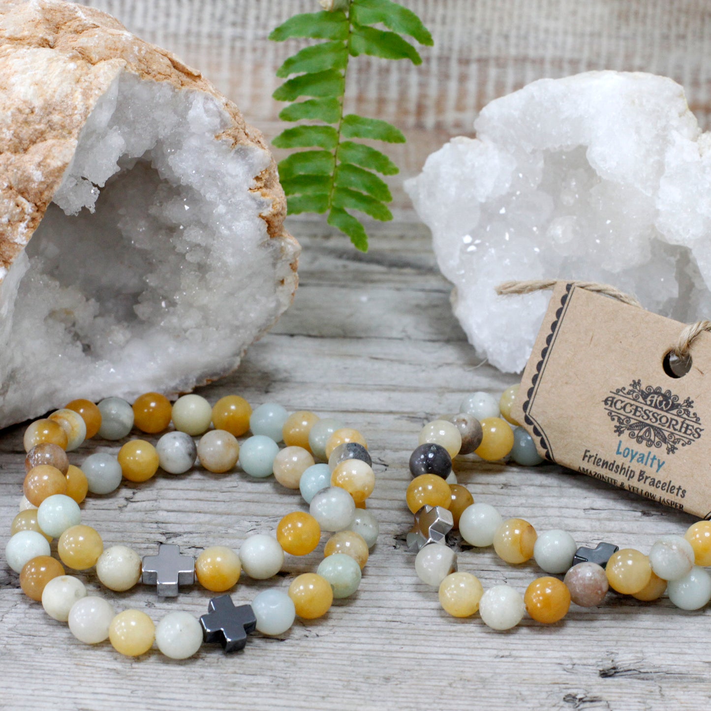 2 bracelets en pierres précieuses - Fidélité