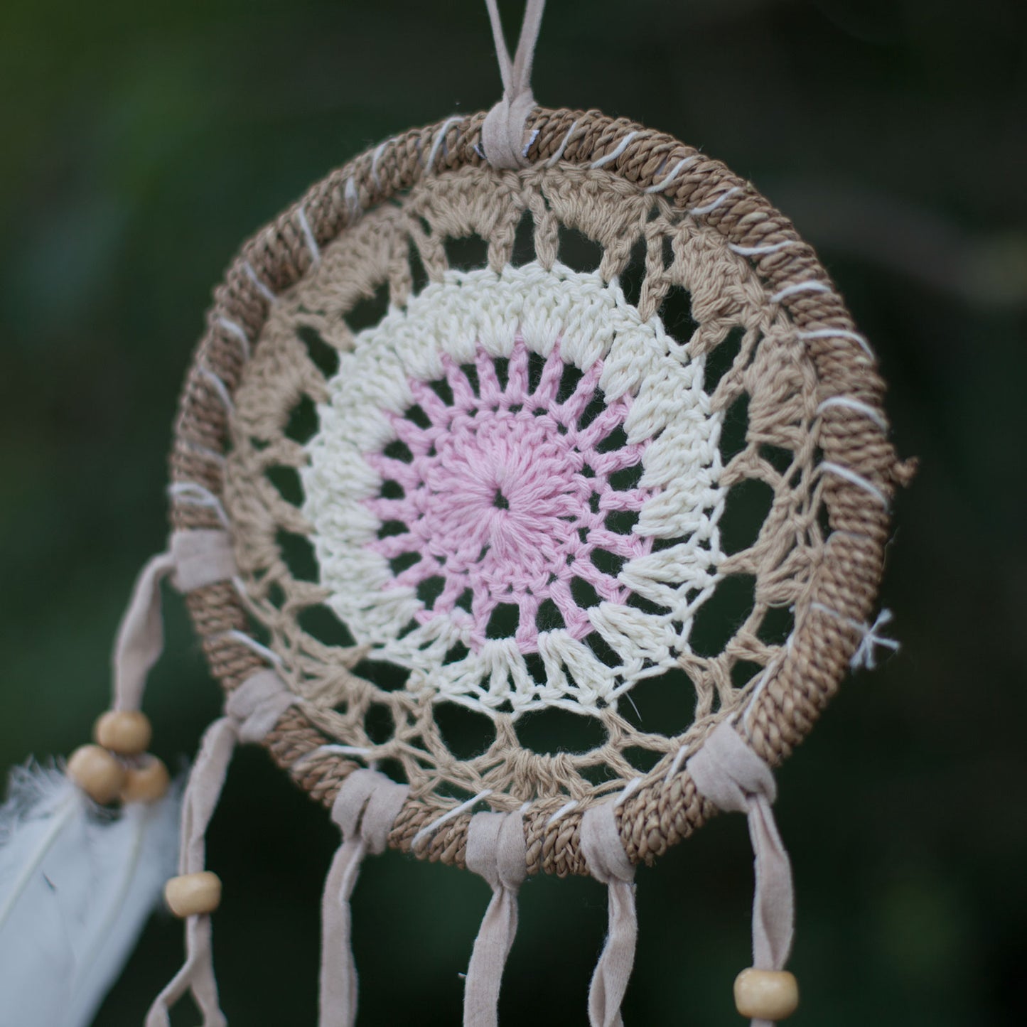 Attrape-rêves macramé rose 12 cm (couleurs assorties)