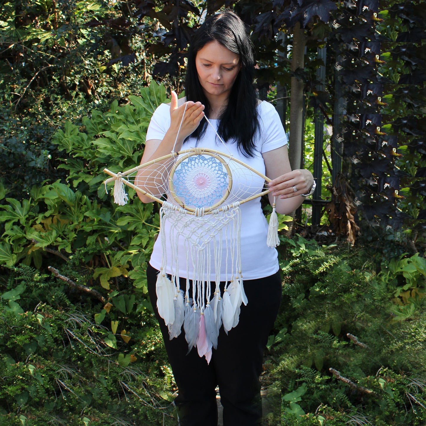 Attrape-rêves - Œil macramé moyen Blanc / Gris / Marron