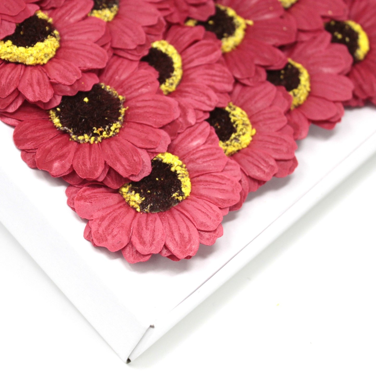 Décoration artisanale de fleurs de tournesol de taille moyenne - rouge