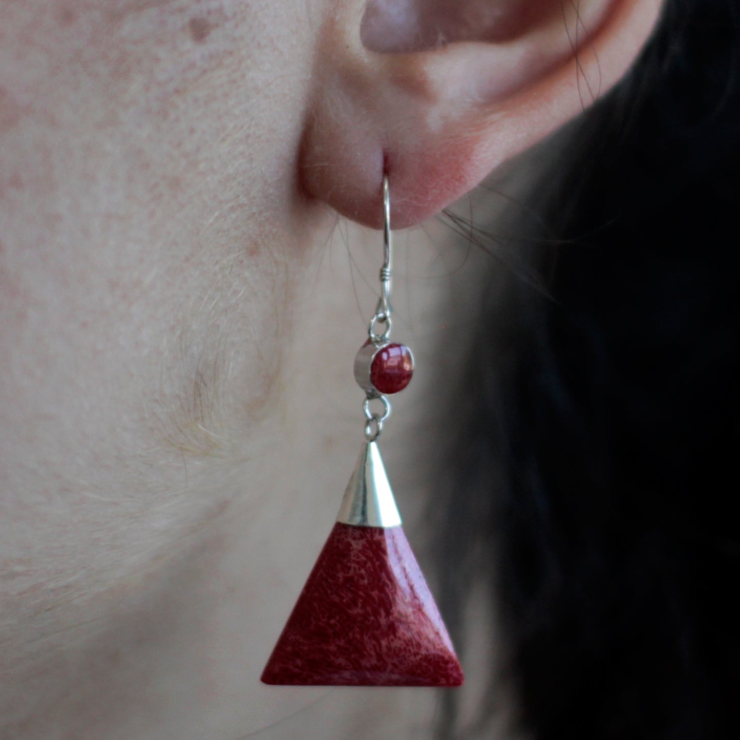 Boucle d'oreille en argent 925 style corail - double goutte triangulaire