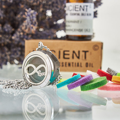 Collier diffuseur d'aromathérapie 25 mm - Infinite Love