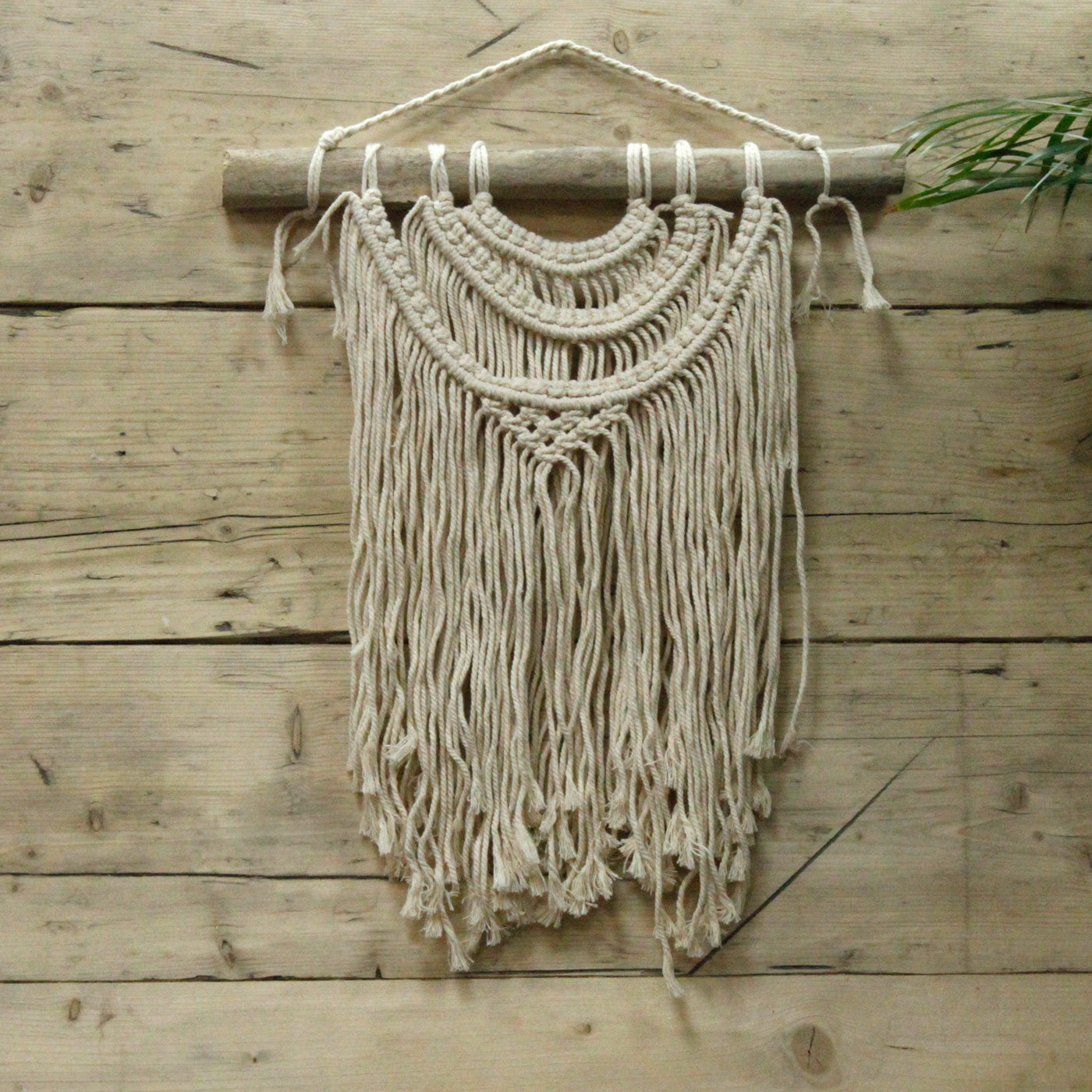 Tapisserie en macramé - Trois vagues