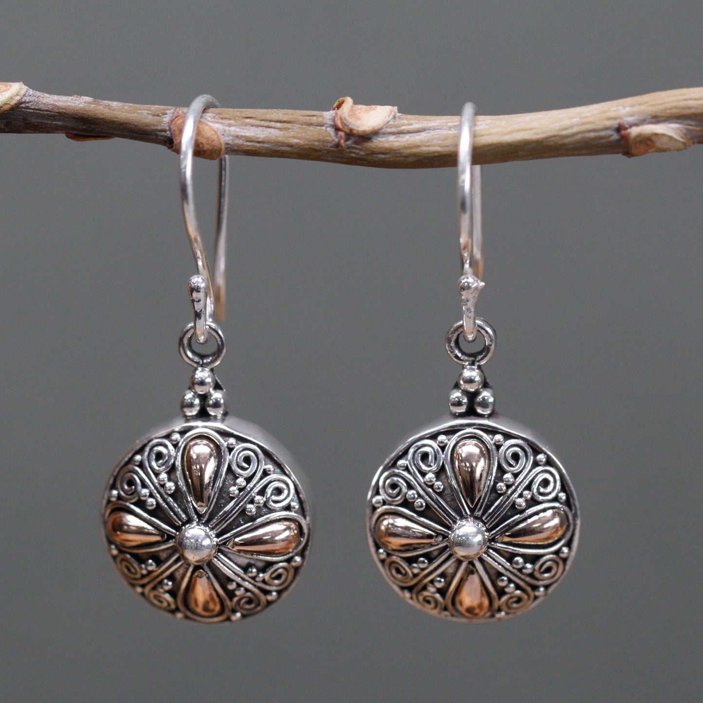 Boucles d'oreilles en argent et or - Rondes classiques