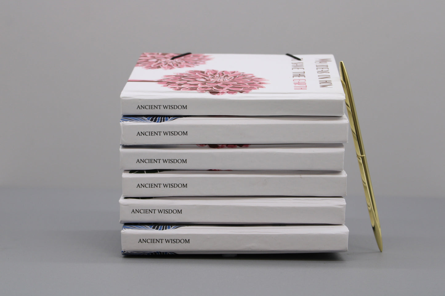 Petit carnet avec sangle - Fleurs dans le même jardin