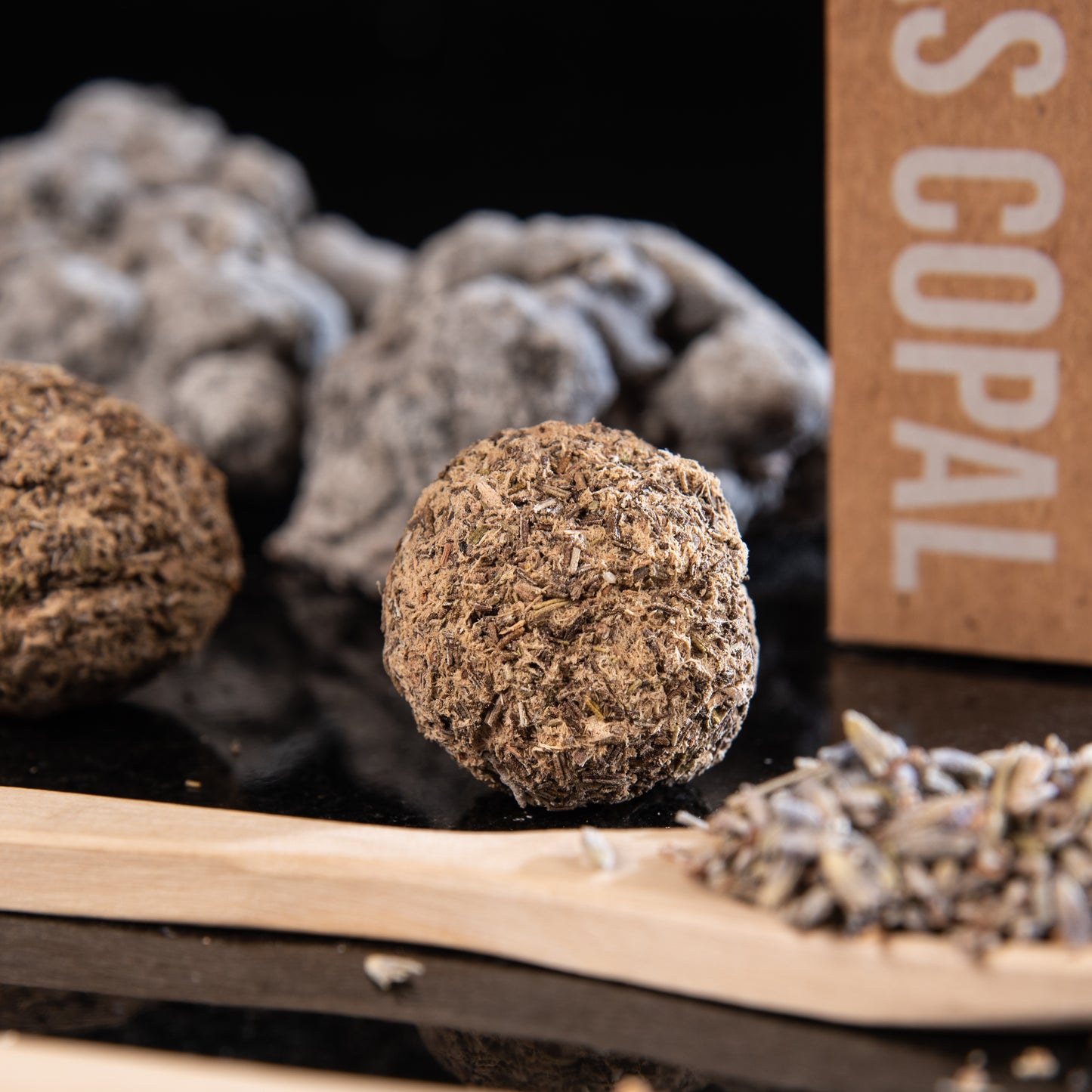 Coffret de 4 bâtons d'encens aux 7 herbes et au copal