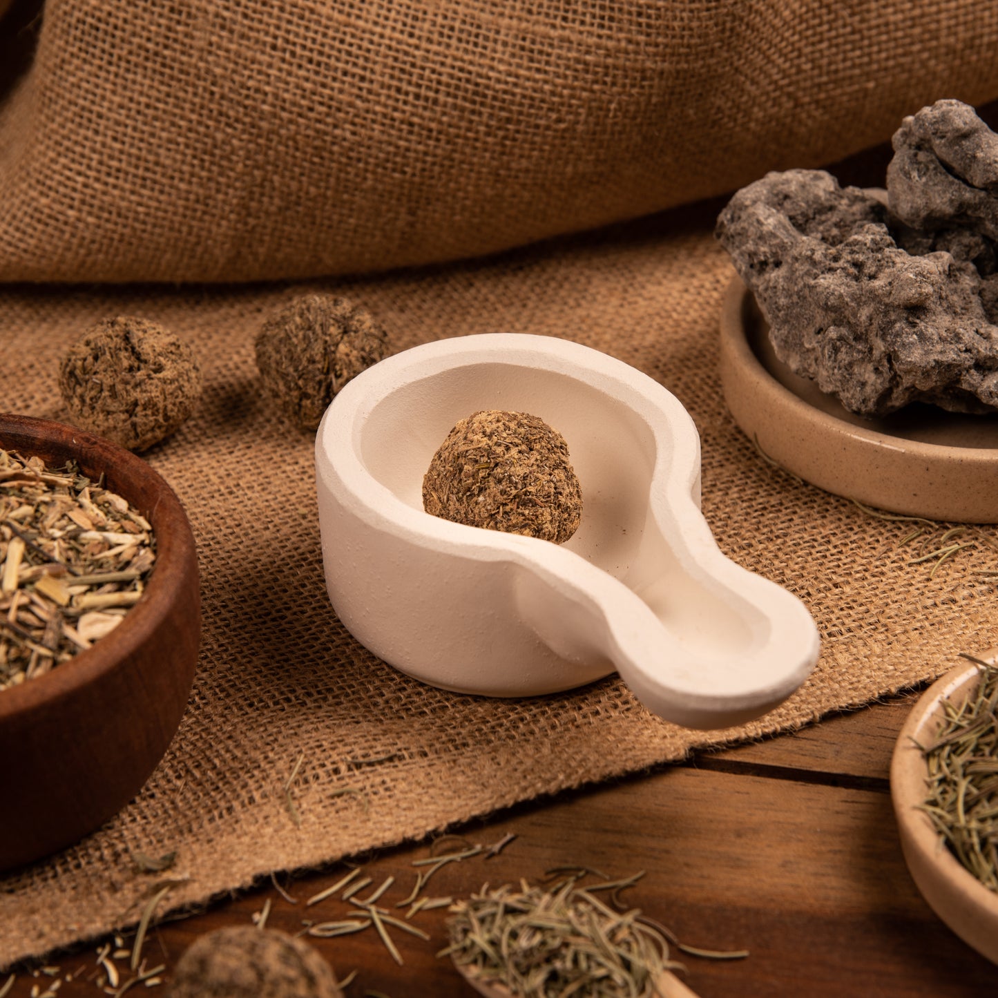 Coffret de 4 bâtons d'encens aux 7 herbes et au copal