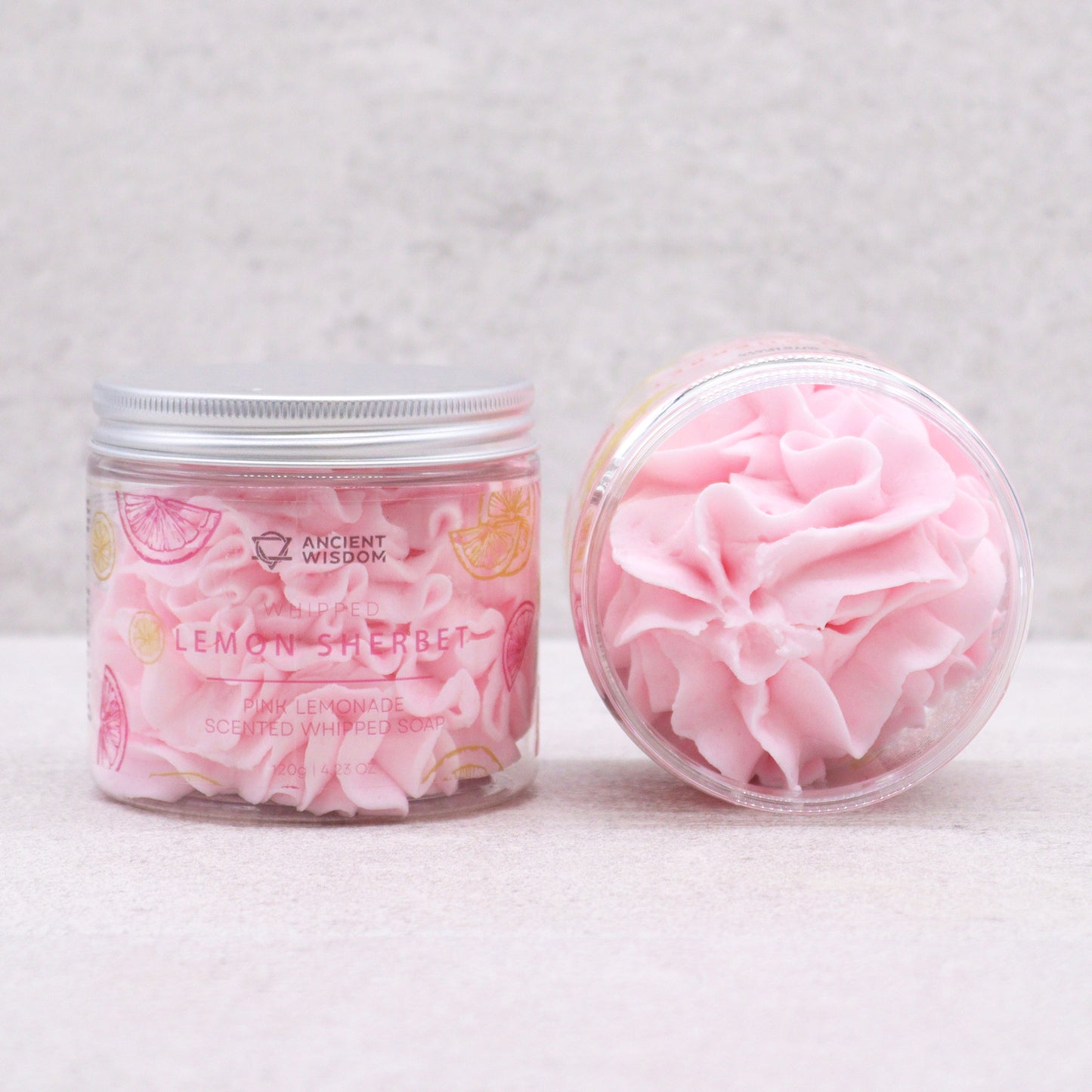 Savon à la crème fouettée à la limonade rose 120 g