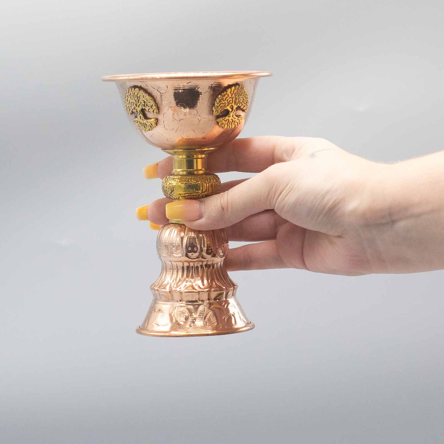Coupe rituelle en cuivre avec arbre de vie 10x15cm