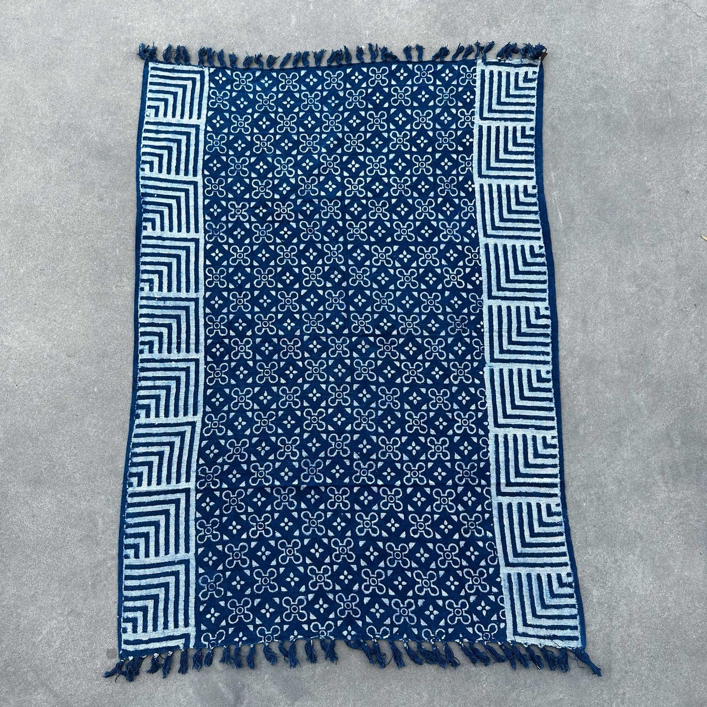 Couverture indigo faite main - 170x120cm - Carreaux Kasba
