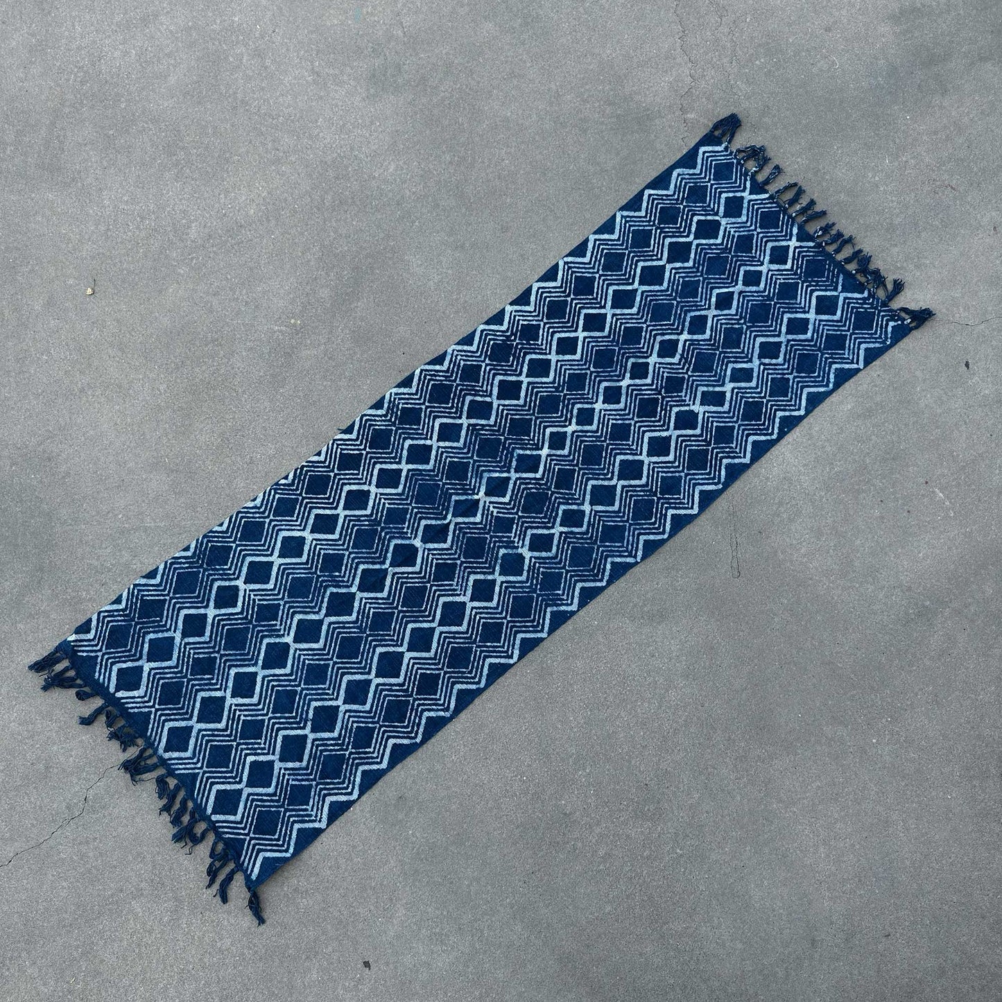 Tapis de couloir indigo fait main - 170 x 60 cm - Motif Heerak