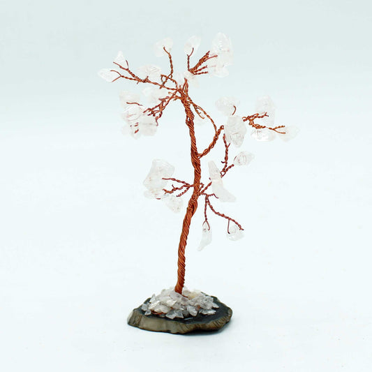 Arbre à pierres précieuses : Quartz de roche sur base d'agate noire (35 pierres)