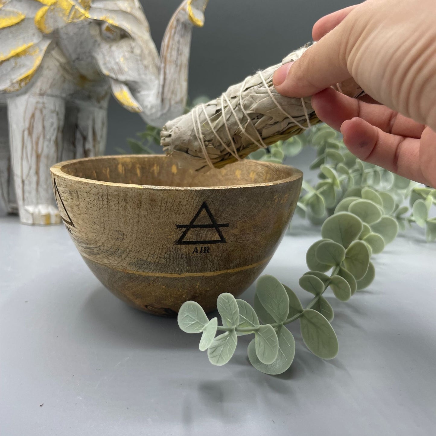 Bol en bois pour offrandes et rituels - Les quatre éléments - 11x7cm
