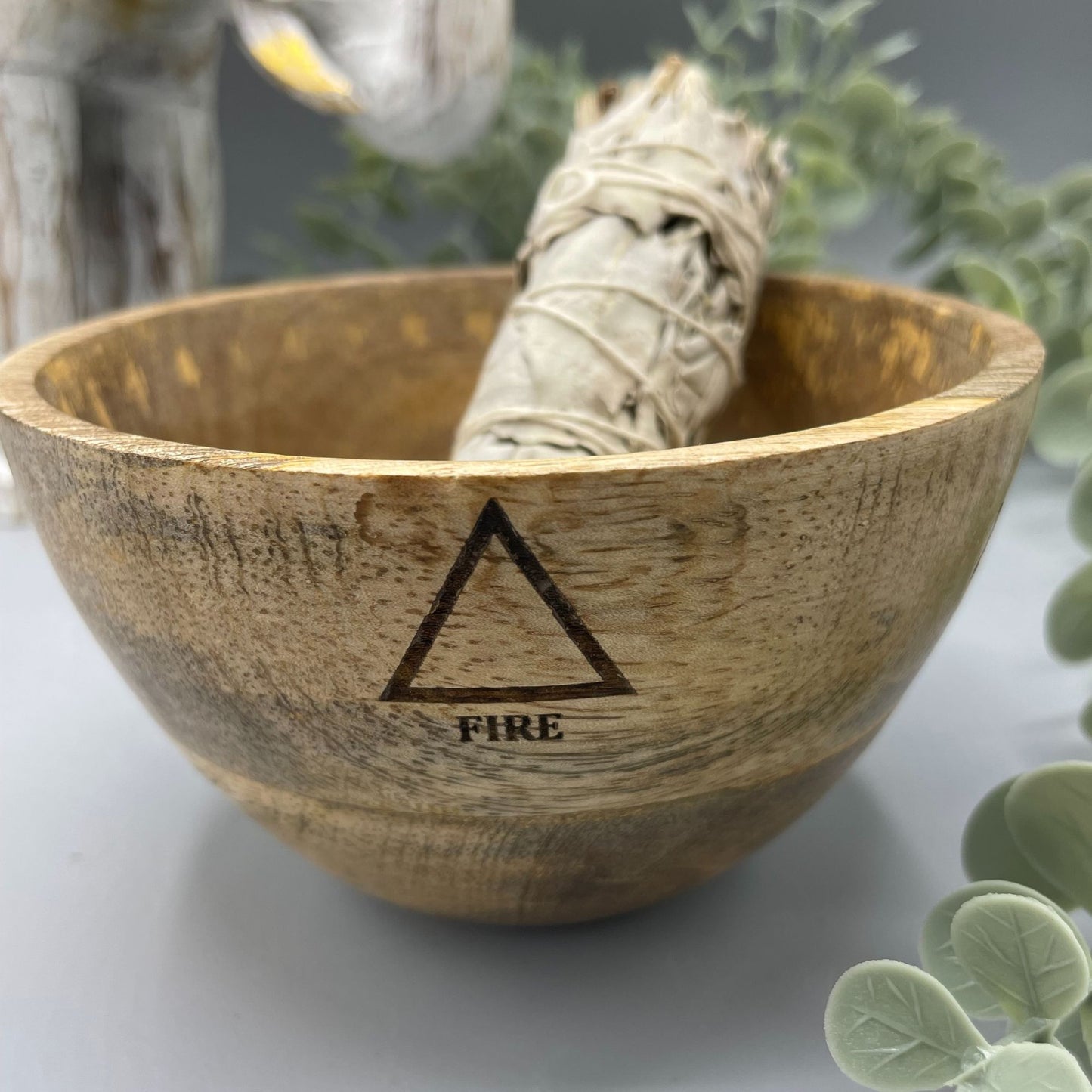 Bol en bois pour offrandes et rituels - Les quatre éléments - 11x7cm