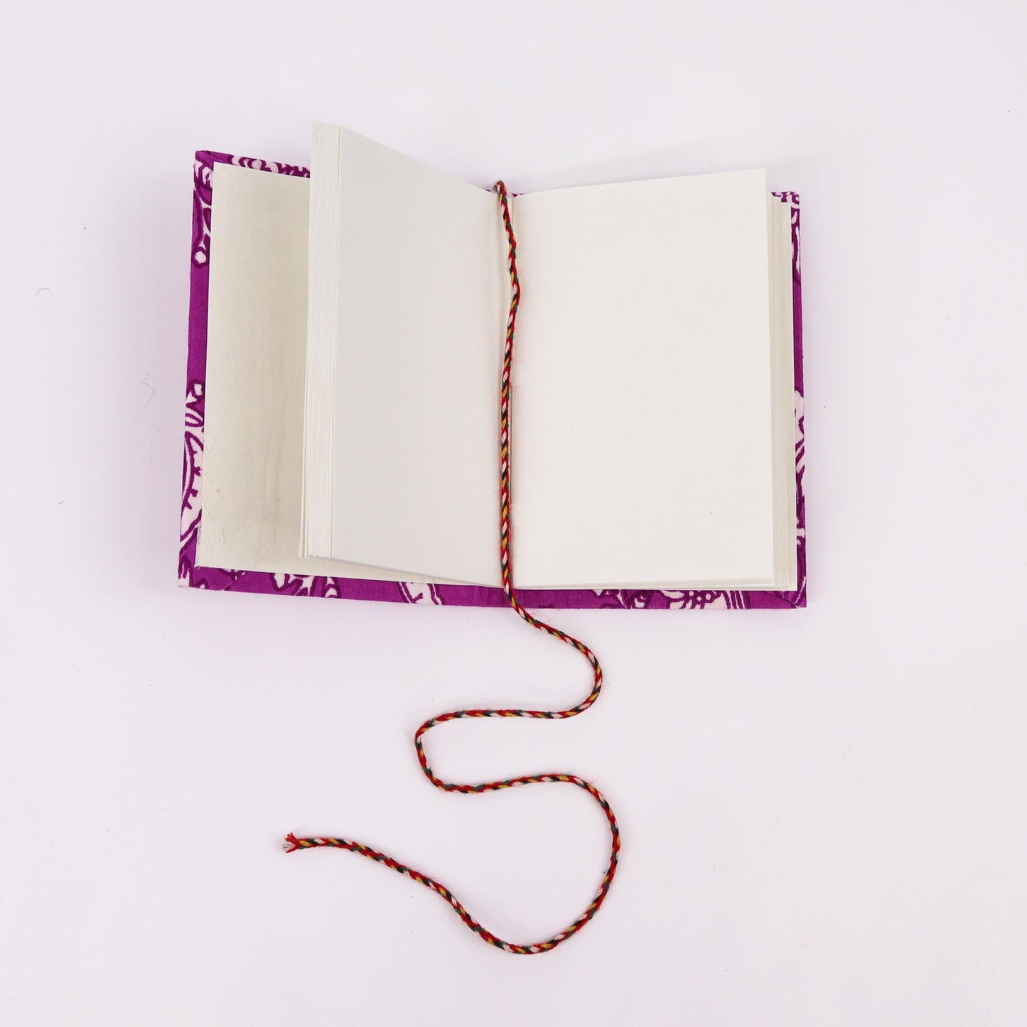 8 x Carnets en coton à imprimé floral 7x10 cm (pack de présentation)