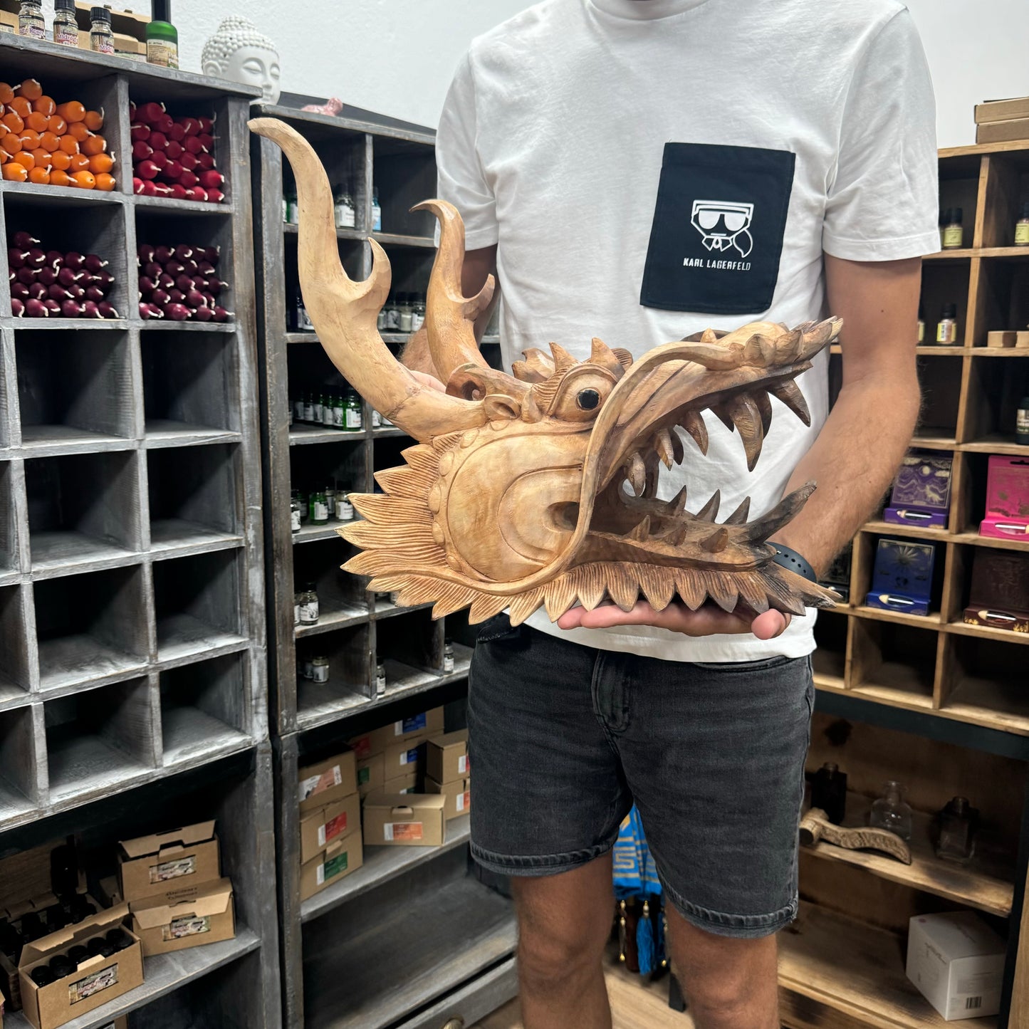 Panneau en bois sculpté - Tête de dragon grandeur nature - 30 cm