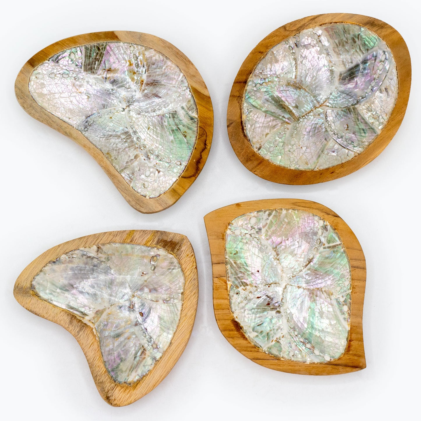 Ensemble de 4 mini bols en bois de teck (assortis)