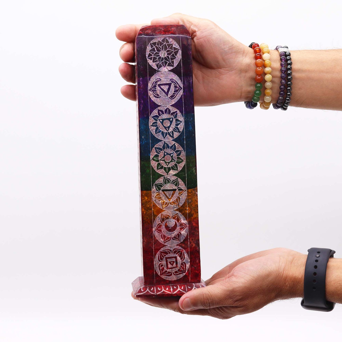Porte-encens carré en pierre ollaire 25 cm - 7 chakras