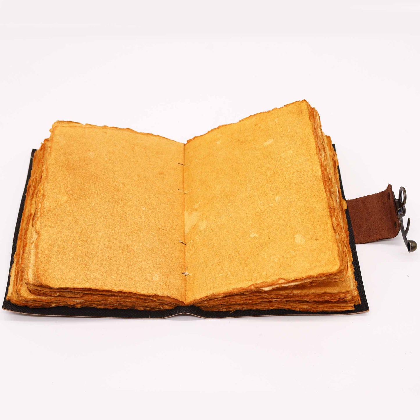 Carnet en cuir - Fleur de lotus - 12,5 x 17,5 cm