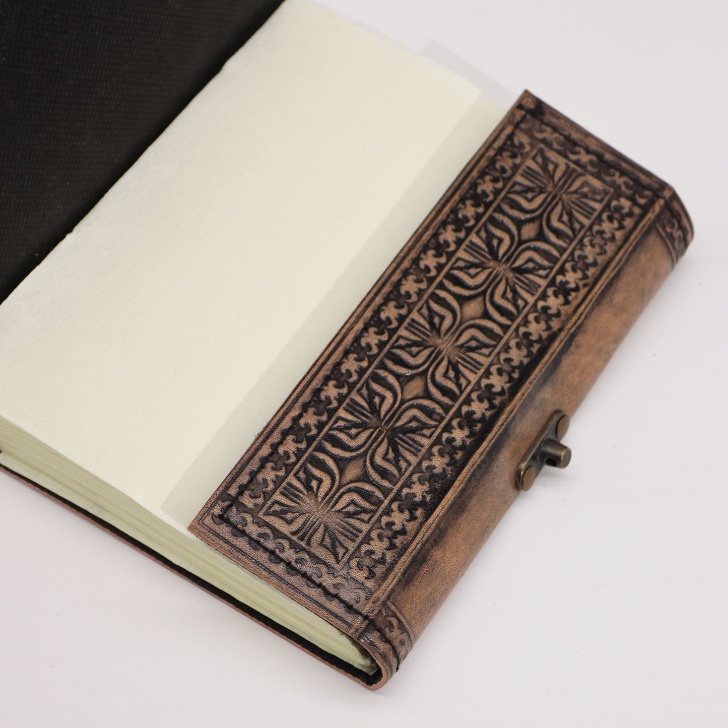 Carnet ésotérique Hamsa - Vintage avec bord cousu