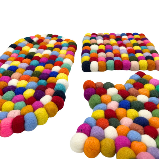 Tapis de table ovale en feutre multicolore - 38 x 18 cm
