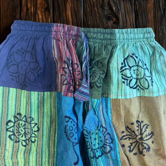 Sari nomade - Pantalon champignon - Motifs imprimés en bloc - Tons verts (110 x 120 cm) L/XL