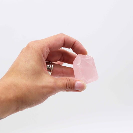 Pointes de pierres précieuses d'environ 6 cm (0,5 kg) - Quartz rose indien