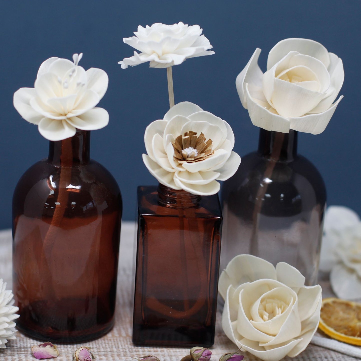 Diffuseur de fleurs naturelles - Lys en roseau