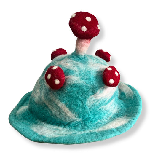 Chapeau melon en feutre - Perdu dans un ciel bleu